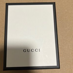 Gucci box and pouch for card holder